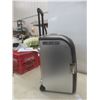 Image 4 : Koolatron Model C18 Hot and Cold Cooler With Power Cord