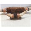 Image 5 : Mounted Longhorn Steer Horns With Leather and Faux Fur Wrapped Wall Mount, 26" Across