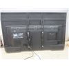 Image 2 : Toshiba 40" Television With Wall Mount, No Remote