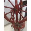 Image 6 : Vintage Spinning Wheel