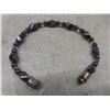 Image 8 : 3 Magnetic Bracelets, One Still in Package