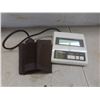 Image 6 : Lumiscape Blood Pressure Monitor