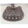 Image 6 : Antique Cast Iron Tractor Seat