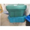 Image 6 : Six Storage Totes With Lids