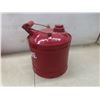 Image 6 : Two Metal Gas Containers, One Missing Cap