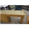 Image 4 : Wicker Desk With Chair