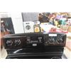 Image 3 : Maytag Stove, Convection