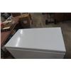 Image 3 : Frigidaire Chest Deep Freezer, 33" x 35" x 20 1/2"