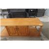 Image 5 : Oak Coffee Table, 22" x 27" x 65"
