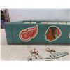 Image 3 : Vtg Pro Hockey Tabletop Rod Hockey Game by Eagle Toys w/ 12 Metal Players