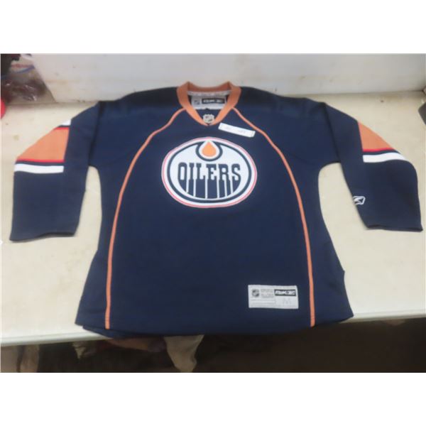 Vtg Reebok Edmonton Oilers Men’s Medium Hockey Jersey