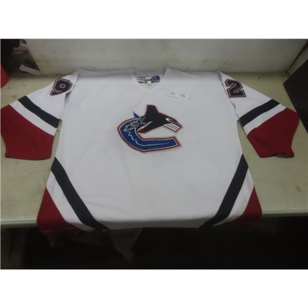 Vtg CCM Vancouver Canucks Men’s XXL Practice Jersey Number 92