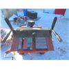 Image 6 : MTD 28" Two Stage Snowblower w/ Electric Start, Wheel Assist, Eight Speed