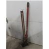 Image 1 : Farm Jack, 36"