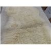 Image 4 : Lambskin Mat, 41" x 26"