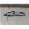 Image 7 : 4 Air Tools Incl Hammer Chisel, 3/8" Impact Wrench, Drill and Body Saw
