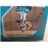 Image 11 : Makita 18V Cordless Trimmer w/ Manual (No Battery or Charger)