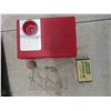 Image 3 : Panasonic DP630U HDB Dual Pre-Outs 30W x4 CD Player and Lloyds Pocket Radio, Untested, As Is