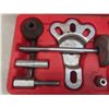Image 2 : Multi Purpose Slide Hammer Puller Set