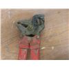 Image 6 : Tire Chain Adjusters and Bolt Cutters