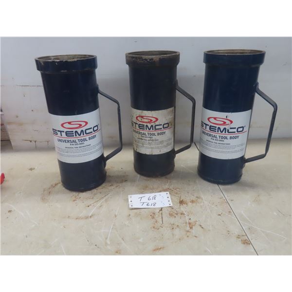 Three Stemco Univ Tool Body