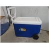Image 2 : Igloo Cooler and Two Jugs for Liquid, Needs Cleaning