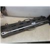Image 1 : Pro-Point 3/4" Drive Click Type Torque Wrench