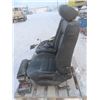 Image 4 : 2 Black Leather Bucket Seats, Center Console, and Mirrors