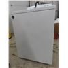 Image 12 : Amana Washing Machine, Top Load, 1 Year Old!