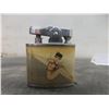 Image 2 : 1950s Girlie Lingerie Pin-Up Lighter