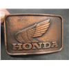 Image 5 : 2 Belt Buckles: Brass Honda Goldwing and Western Style w/ Grizzly Bear