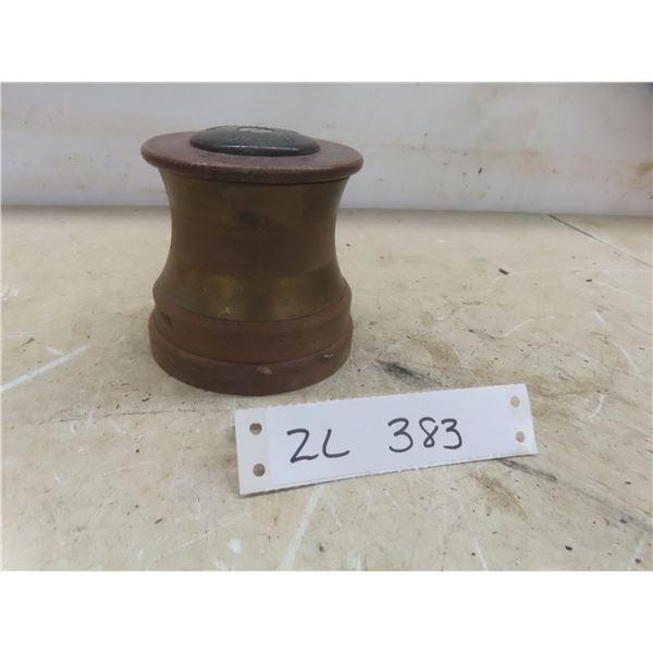 Vtg Wood and Brass Tuff Sailing Boat Winch
