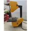 Image 6 : Rockwell Sander Grinder Model 31-910 9.0 Amps