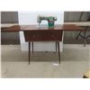 Image 2 : Regent Sewing Machine in Cabinet, 30" x 19" x 27", Extends to 54"