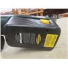 Image 3 : Yardworks 18V Cordless Weed Trimmer w/ Battery and Charger