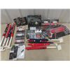 Image 1 : Assorted NHL Hockey Collectables