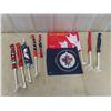 Image 8 : Assorted NHL Hockey Collectables