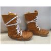 Image 2 : Vintage Men's Mukluks Leather & Rubber Bottoms Size 11