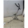 Image 3 : Saxophone Stand And Music Stand