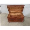 Image 5 : Cedar Chest