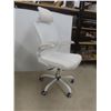 Image 10 : Adjustable Laptop Stand (31"–41" High) With Rolling Casters And Ergonomic Office Chair