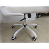Image 9 : Adjustable Laptop Stand (31"–41" High) With Rolling Casters And Ergonomic Office Chair