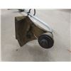 Image 5 : Gas-Powered Weed Whacker