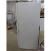 Image 2 : Amana Refrigerator With Bottom Freezer, Model BR18VW