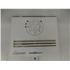 Image 8 : Amana Refrigerator With Bottom Freezer, Model BR18VW