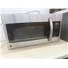 Image 13 : Kenmore Over-The-Range Microwave, 1,000 Watts