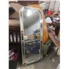 Image 1 : Decorative Bevelled Wall Mirror
