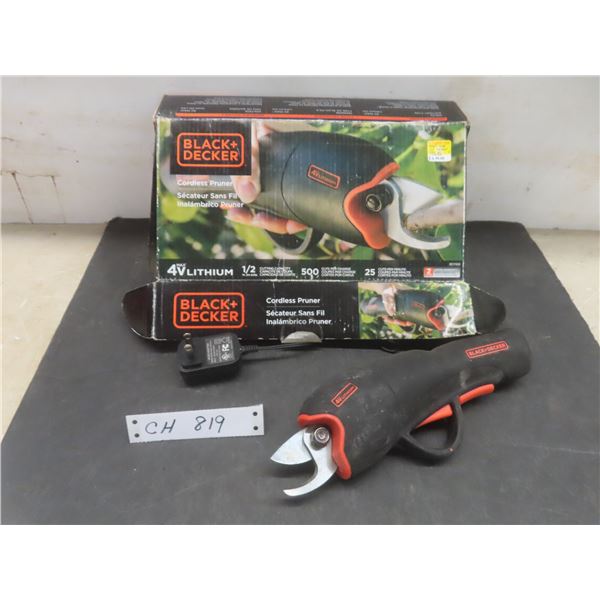 Black & Decker Cordless Pruner