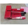 Image 2 : Sizzix "The Little" Die-Cutting Machine For Paper, Fabric, And More