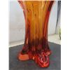 Image 10 : Five-Piece Art Glass Lot Including Vase 9 1/2" High And Ashtrays